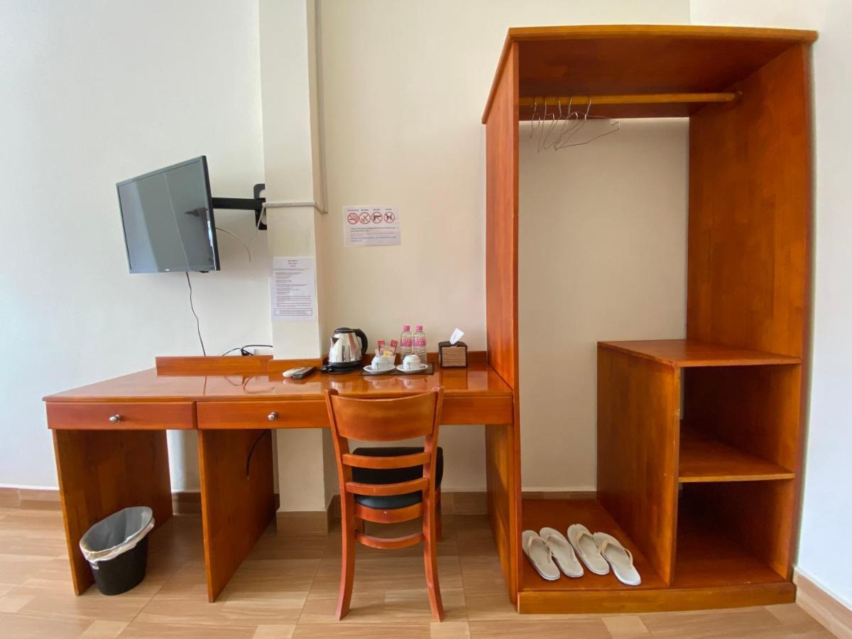 Phnom Penh Le Vincent Hotel Екстер'єр фото