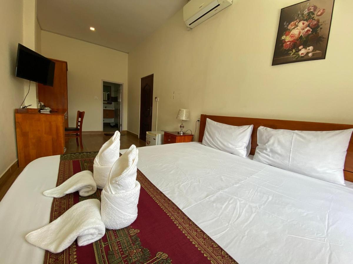 Phnom Penh Le Vincent Hotel Екстер'єр фото