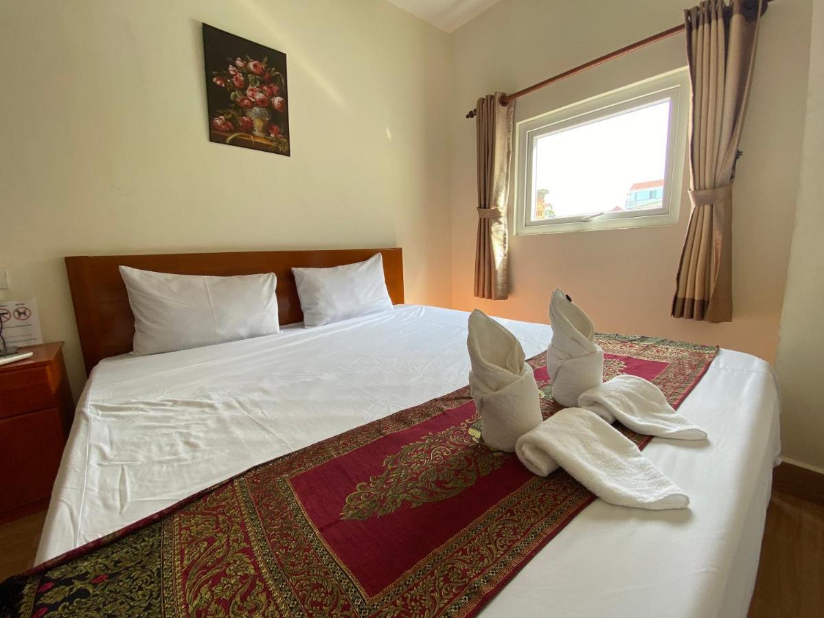 Phnom Penh Le Vincent Hotel Екстер'єр фото