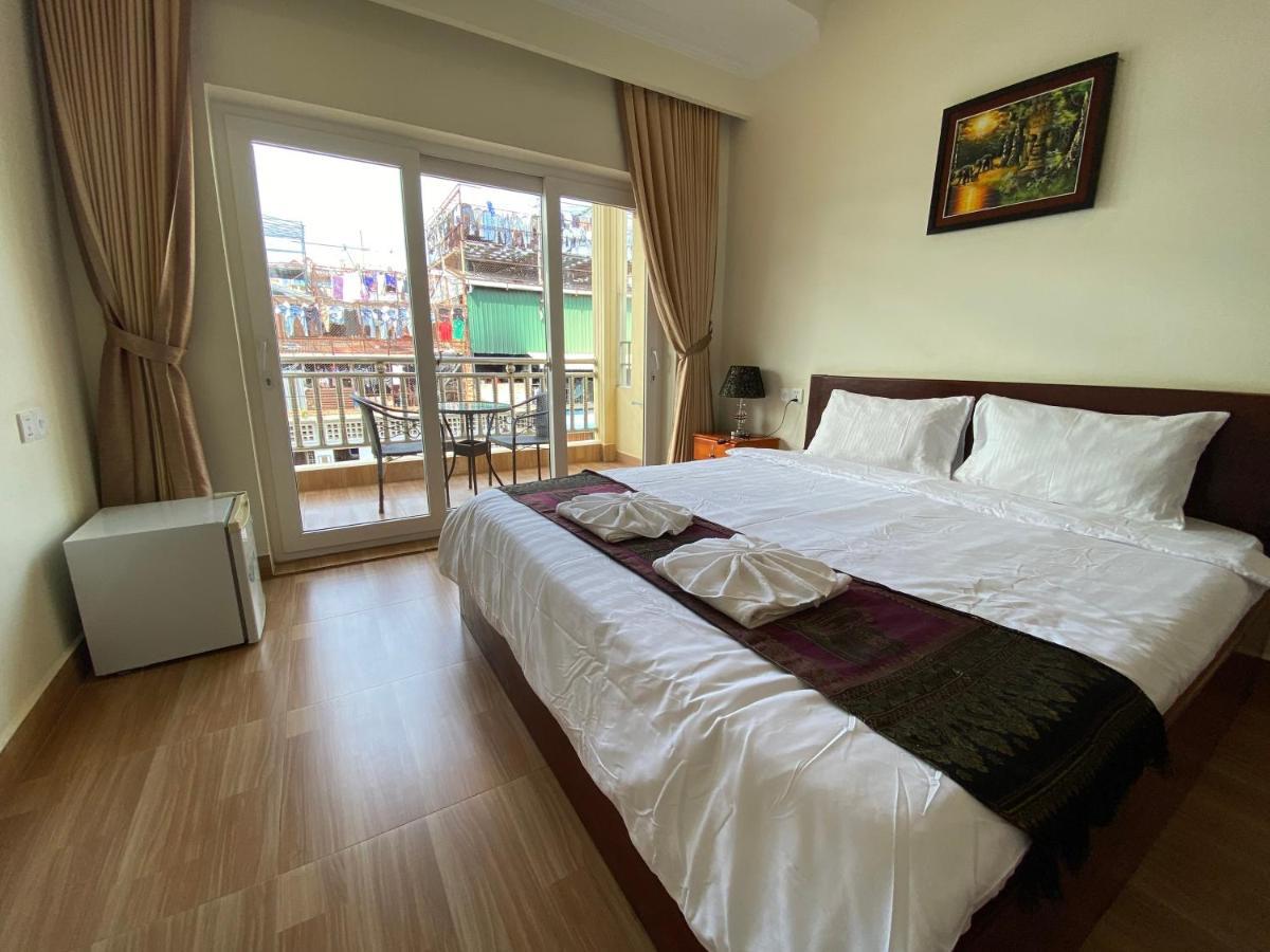 Phnom Penh Le Vincent Hotel Екстер'єр фото
