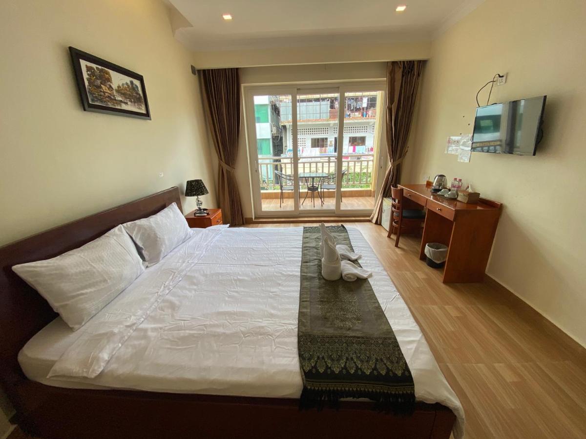 Phnom Penh Le Vincent Hotel Екстер'єр фото