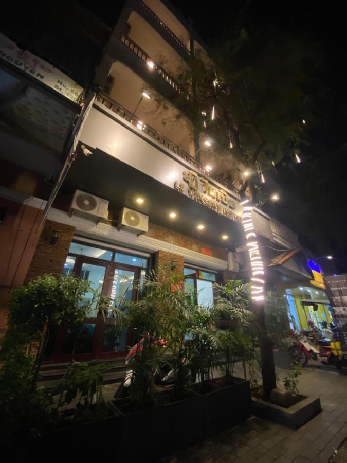 Phnom Penh Le Vincent Hotel Екстер'єр фото