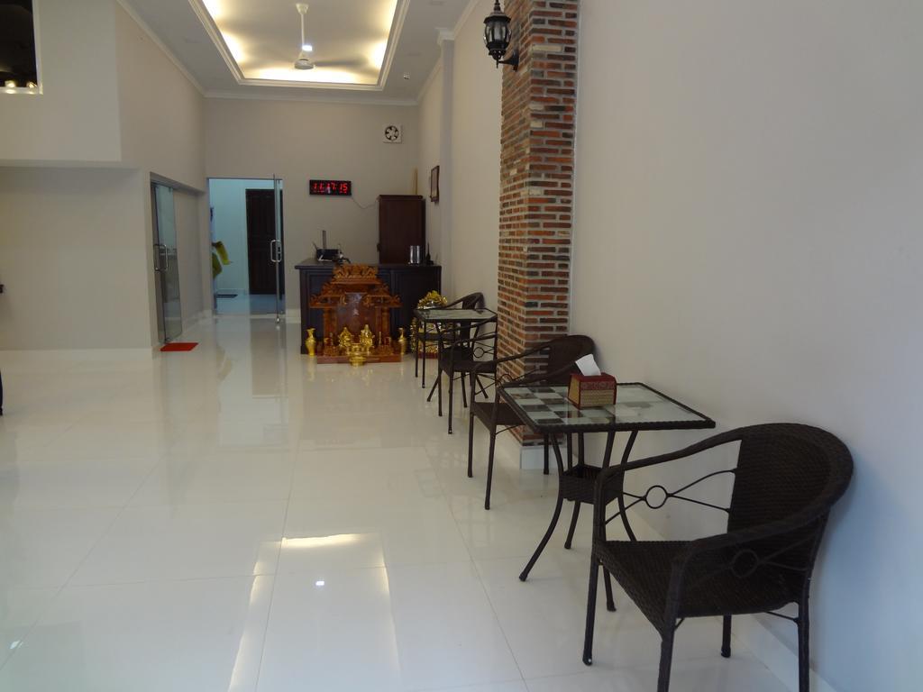 Phnom Penh Le Vincent Hotel Екстер'єр фото