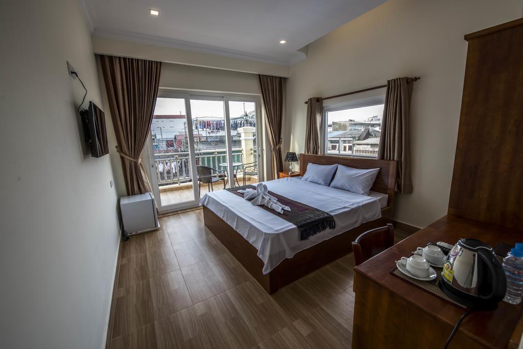 Phnom Penh Le Vincent Hotel Екстер'єр фото