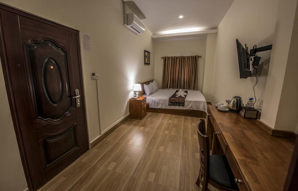 Phnom Penh Le Vincent Hotel Екстер'єр фото