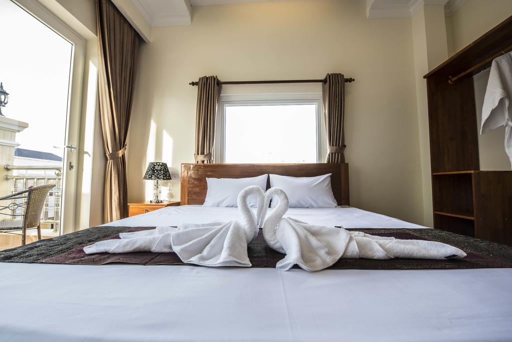 Phnom Penh Le Vincent Hotel Екстер'єр фото